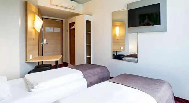Номер Standard B&B Hotel Offenburg-City