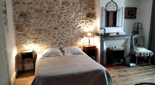 Maison de ville au pied de la Montagne Noire, Buchen Sie Hotel Mazamet Tarn