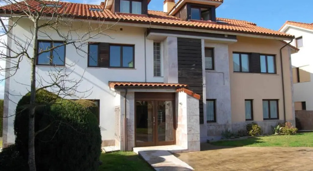 Vivienda de Uso Turístico Italia - VUT - 2060-AS, Rezerwuj Hotel Unquera Kantabria