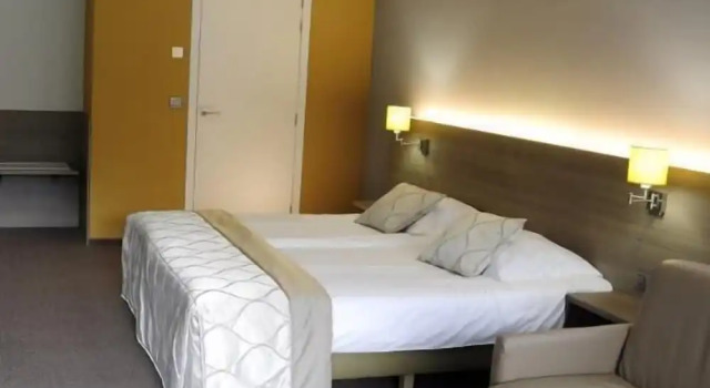 Номер Deluxe Casino Hotel