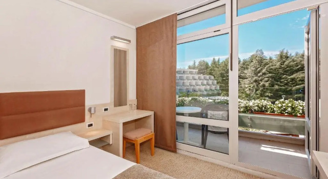 Номер Superior Hotel Mediteran Plava Laguna