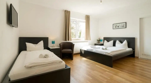 Трёхместный номер Standard guenstigschlafen24 - die günstige Alternative zum Hotel