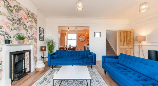 Queen Palm Apartment - Margate - 3 mins walk to beach, Varaa Huoneisto Asunnot kohteessa Merseyside, Huoneisto