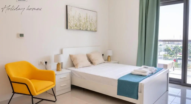 Mira Holiday Homes - Spacious Studio with Balcony - Free Wifi