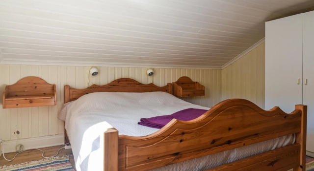 Nice Home In Munkedal With Lake View, Book Hotel  
