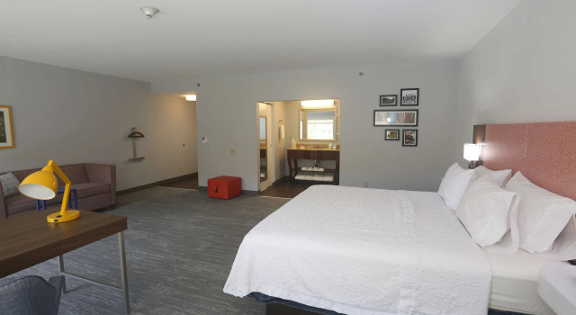 Hampton Inn Owego, Buchen Sie Hotel Hotels in New York State mit Pool, Schwimmbad