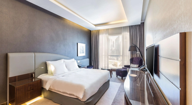 Radisson Blu Hotel, Dubai Waterfront