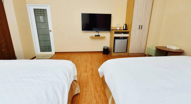 Fuyu House, Забронировать Отель Отели Тайнань 3 звезды, 3*
