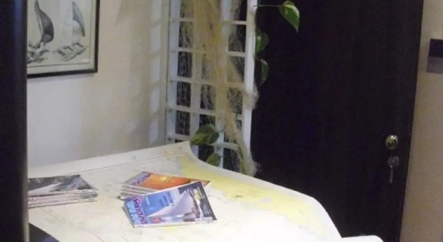 Bed  Ship Archimediterraneo, Book Hotel Crotone Calabria