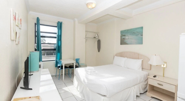 467 Studio Hollywood Beach Resort, Book Ferieresort Hoteller i Panhandle Florida med pool, Swimmingpool