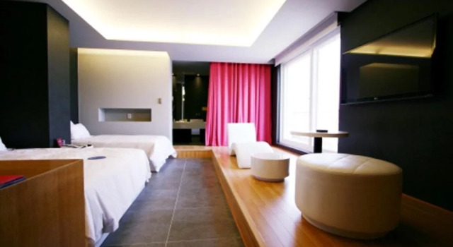 Hotel Oscar Suite