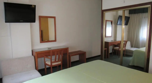 Номер Standard Hotel Virgen del Camino Pontevedra