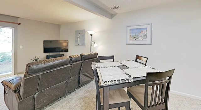 New Listing! Beachside , 1 Block To Waves 2 Bedroom Townhouse, Rezerwuj Dom wakacyjny Miramar Beach Emerald Coast