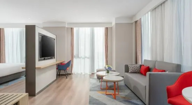 Двухместный люкс c 1 комнатой Holiday Inn Express Xian Daxing by IHG