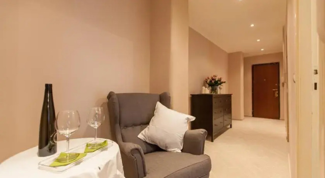 Dafne's House, Prenota Hotel Roma Lazio