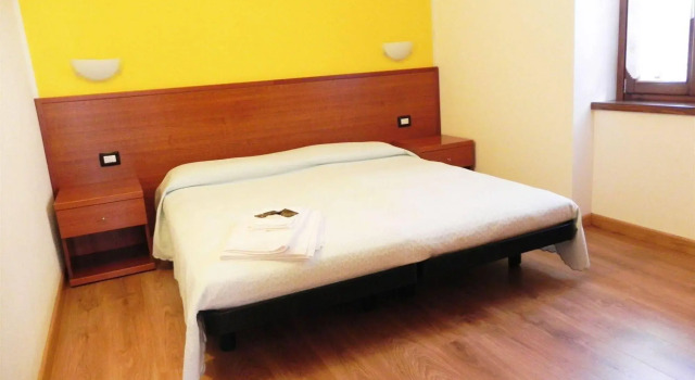 Residence Acero Rosso