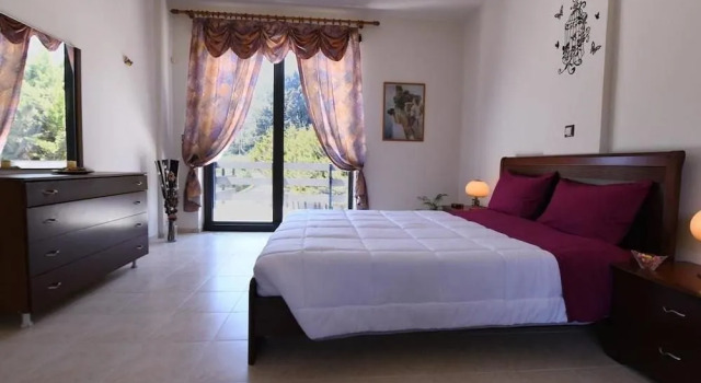 Lilies Villa