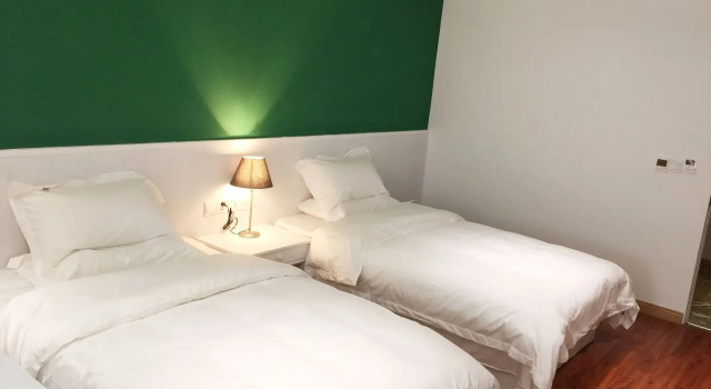 Luoyang Yijia Culture Hotel, Забронировать Отель Лао Ченг Лоян
