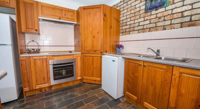 Whitesands Road, Unit 2/12