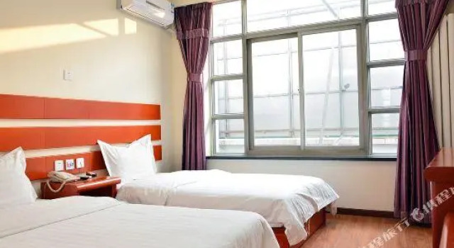 Yihe Express Hotel (Beijing Huilongguan)