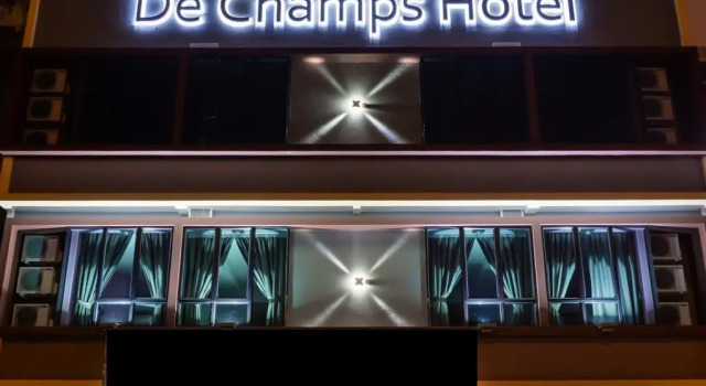 Номер Deluxe De Champs Hotel