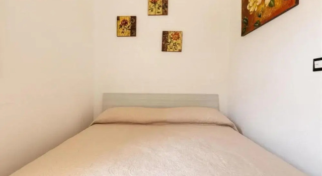1748 Villetta Albachiara