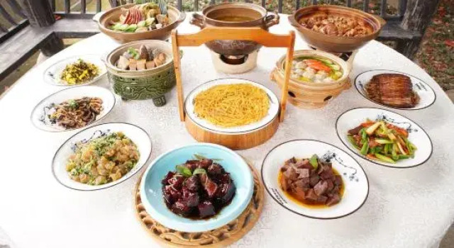 Lin 'an Hot Spring Story: Pet-Friendly Homestay, Rezerwuj Hotel Hangzhou Zhejiang