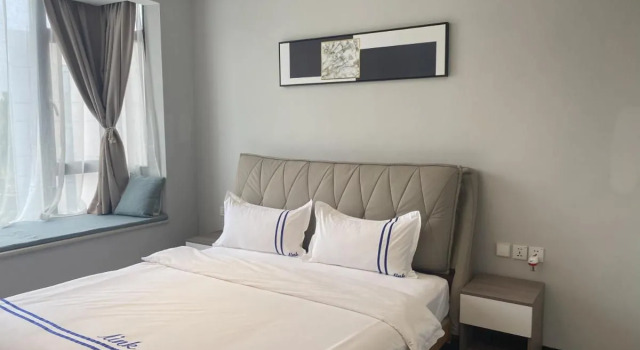 Elizabeth Golf Apartment