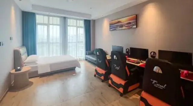 Люкс Business Vienna International Hotel (Yiwu High-speed Railway Beiyuan)