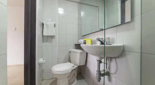 Номер Economy Ayenda 1055 Agora INN Corferias