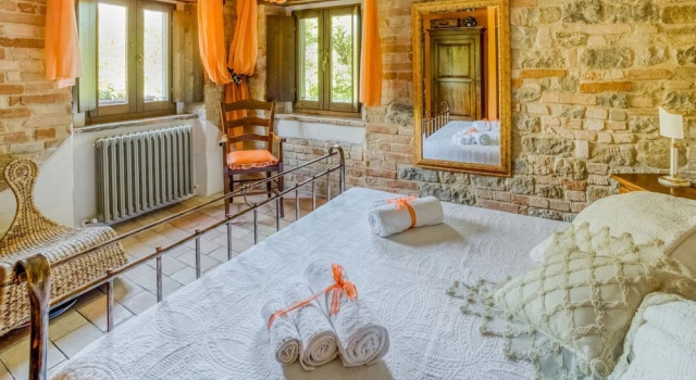 Lovely Holiday Home in Santa Vittoria In Matenano With Pool, Rezervovat Hotel  