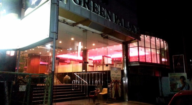 Green Palace Colombo, Забронировать Отель Отели Западной провинции 3 звезды, 3*