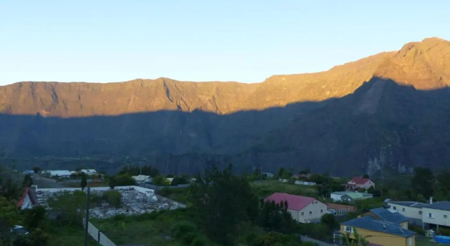 Monolocale con vista sulle montagne Le Bas de Cilaos