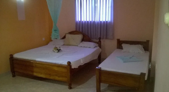 Papaa Palace