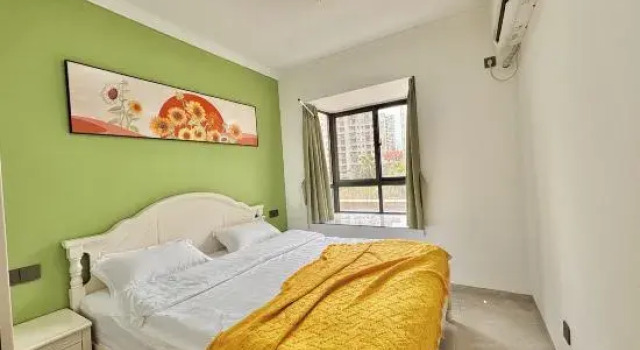 Люкс с 2 комнатами с балконом Beihai Ximo Homestay (Yintan Scenic Area Branch)