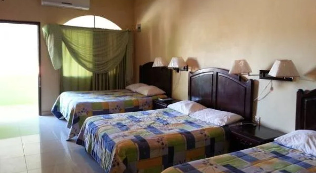 Hotel Y Club Villa San Andres, Book Hotel Hotels in Juticalpa with Parking, Parking