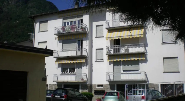 Appartamento Bellavista, Varaa Huoneisto Dongo 