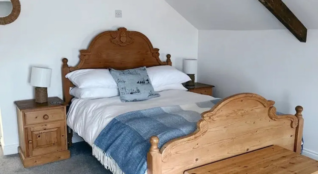 Beautiful 3-bed Cottage With Stunning sea Views, Забронировать Дом для отпуска Виллы Тиссайд, Вилла