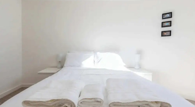 Bright & Airy 1 Bedroom Apartment in Trendy Peckham