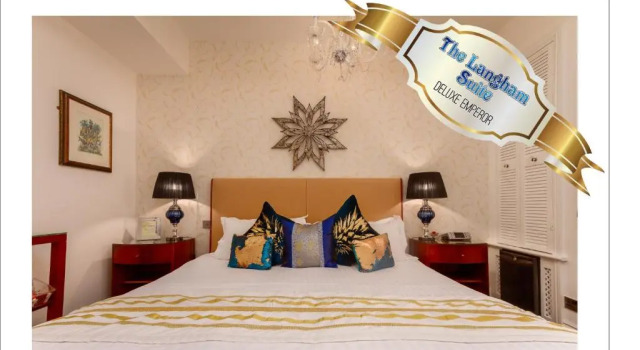 Люкс Deluxe Pembroke Hotel