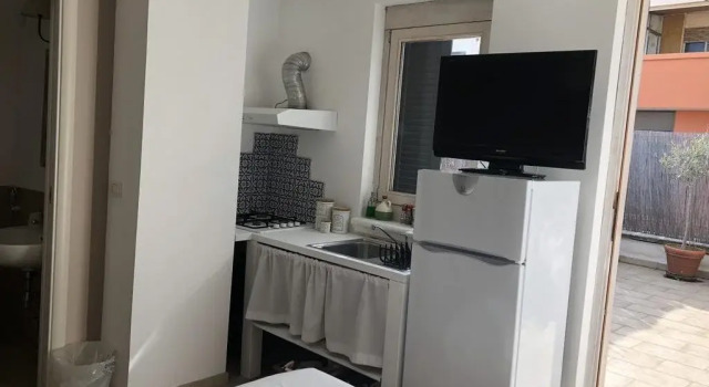 Studio Bari Intendenza, Забронировать Отель Бари Bari Province, рядом с Малый театр