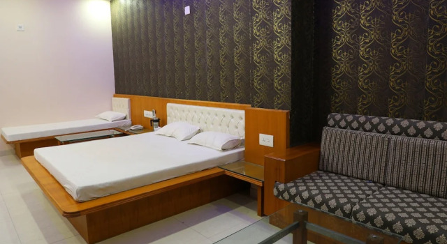 Номер Luxury Hotel Panigrahan
