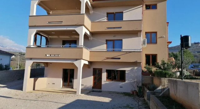 Holiday house Rončević 50 m from sea A1, Rezervați Hotel Jasenice Zadar County