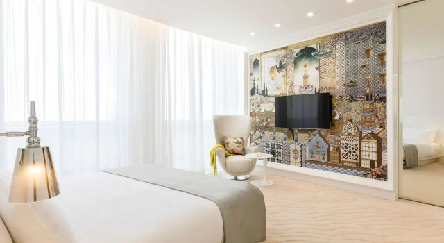 Deluxe Loft Suite Mondrian Doha