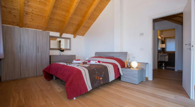 Paradiso del Lago T4, Book Hotel Hotels in Como with a Pool, Swimming Pool