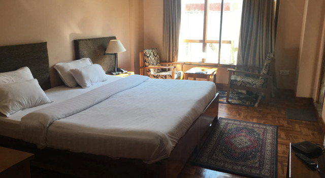 Khamsum Inn
