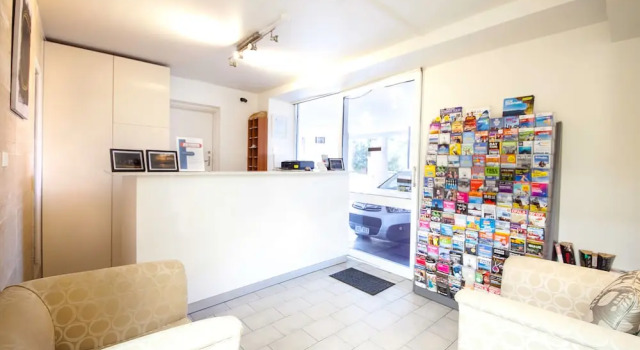 Manly Waves Studios & Apartments