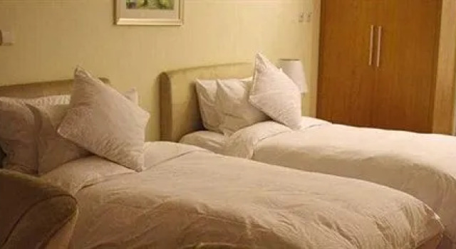 Yuxi Chengjiang Fuxian Resort - Kunming, Rezerwuj Ośrodek wypoczynkowy Hotele w Yuxi z basenem, Basen