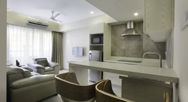 Апартаменты Deluxe с балконом Floressa Randa Business Hotel
