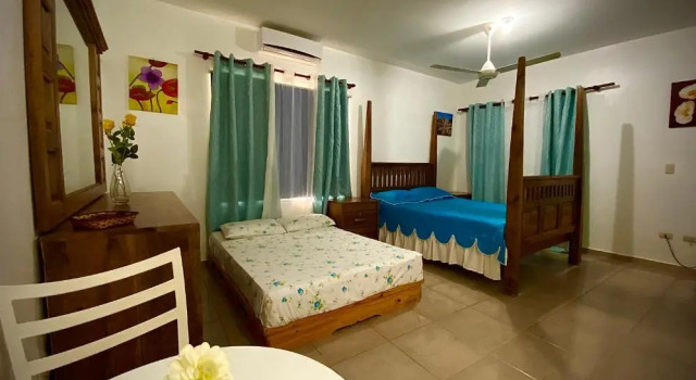 El Malecon B&B Hotel, Varaa Bed and Breakfast Cabrera Dominikaaninen tasavalta